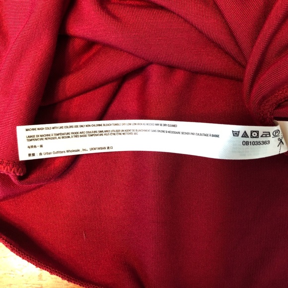 NWT FREE PEOPLE INTIMATELY TANK - Picture 11 of 11